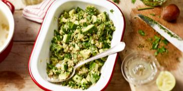 Grüner Quinoa-Salat