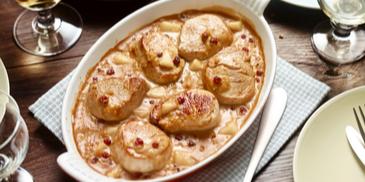 Gratinierte Schweinemedaillons mit Birnen-Pfeffer-Sauce