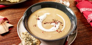 Steinpilz-Gemüse-Süppchen mit Vanillepfeffer