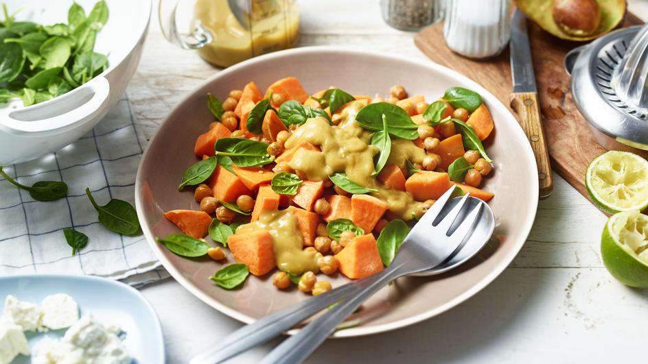 Süßkartoffel-Spinat-Salat