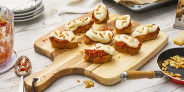 Crostini mit Tomatenpesto
