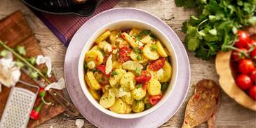 Kartoffelsalat mit scharfem Koriander-Limetten-Dressing