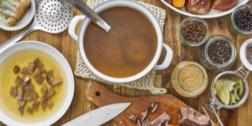 Homemade Rinderbrühe