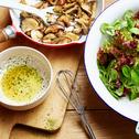 Salat mit gebratenen Pilzen