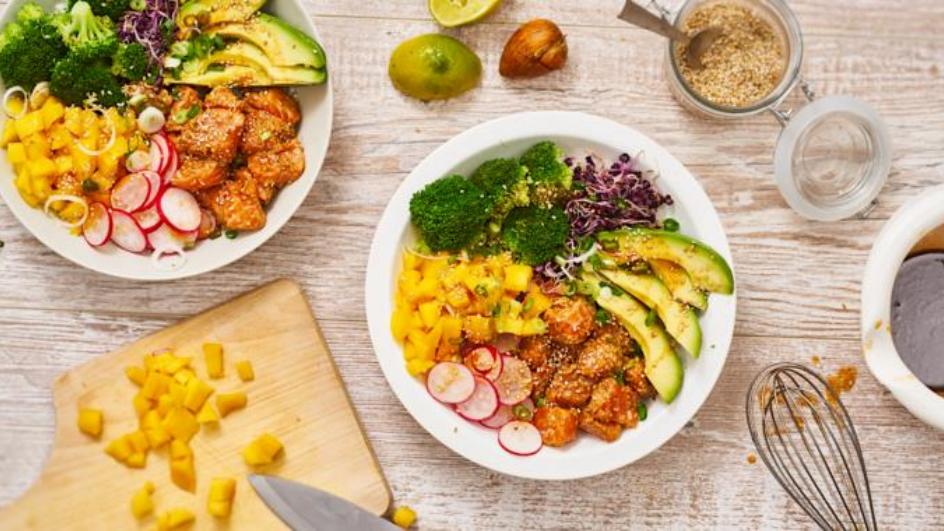 Poké Bowl mit Lachs