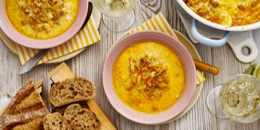 Lauch-Karotten-Suppe mit Hackfleisch