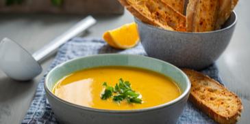 Orangen-Kürbis-Suppe