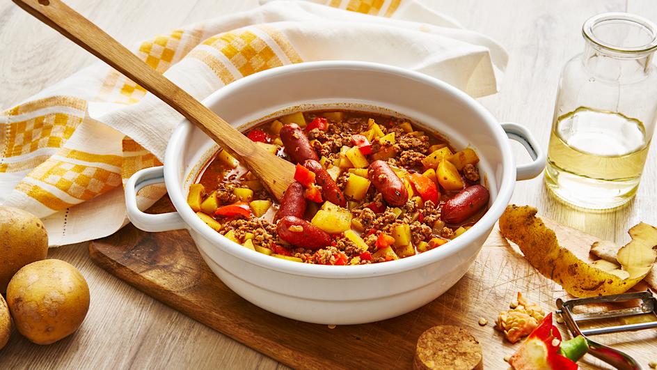 Bauerntopf mit Mini-Cabanossi