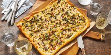 Zwiebelkuchen auf Quarkölteig