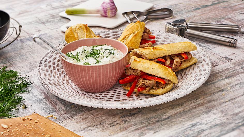 Pfannen-Gyros Mykonos mit Tzatziki