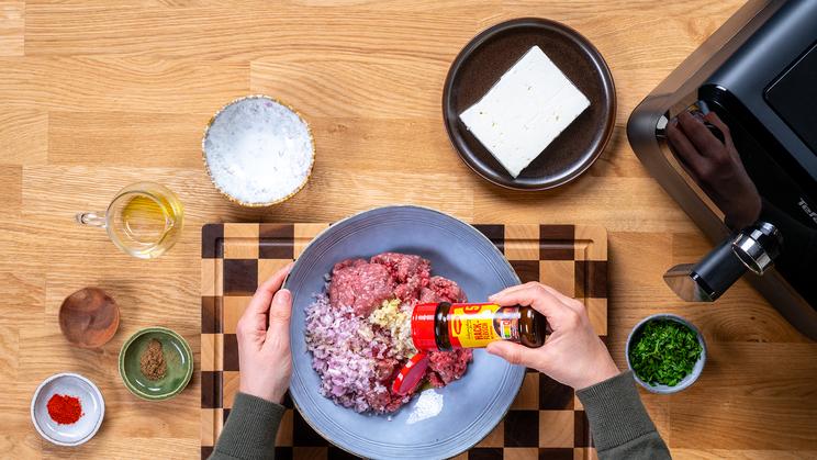 Hackbällchen mit Feta-Füllung aus dem Airfryer