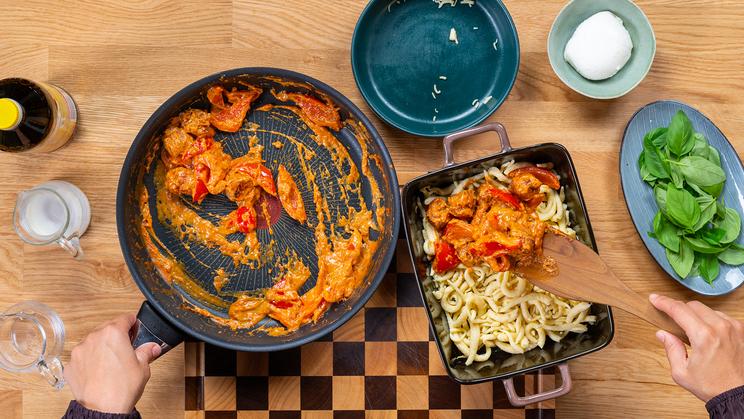 Spätzle al forno mit Salsiccia