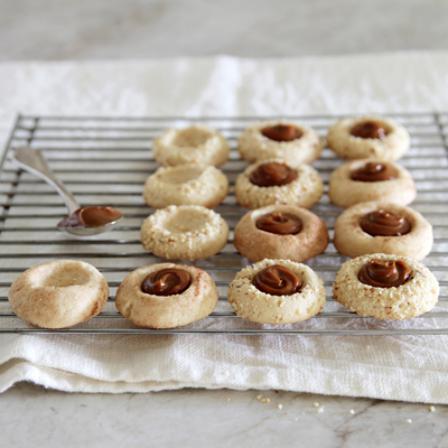 Dulce de Leche Shortbread Thumbprint Cookies