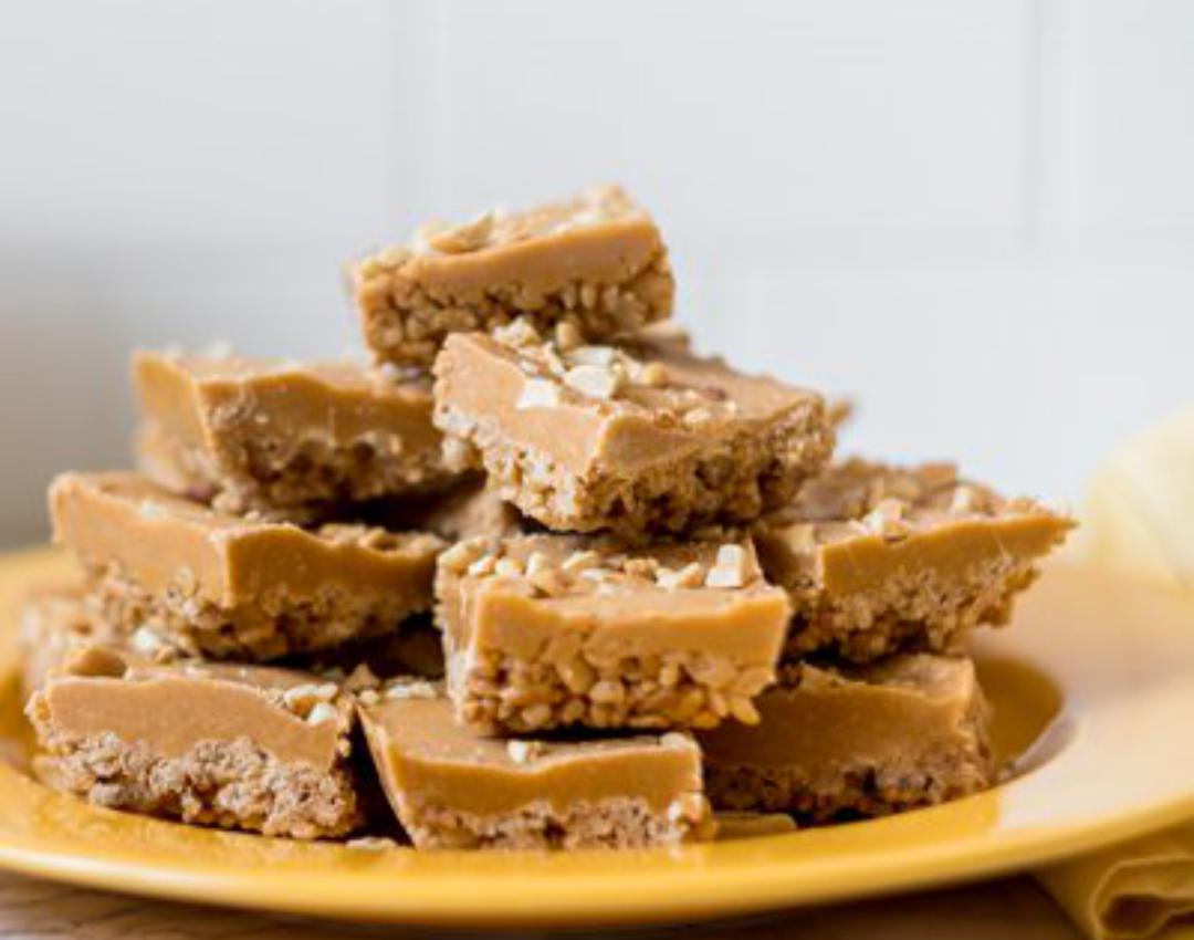 Crispy Peanut Butterscotch Fudge Squares | NESTLÉ® TOLL HOUSE®