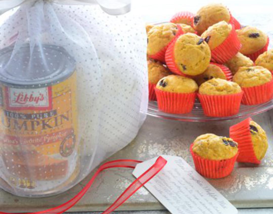 Pumpkin Mini Muffins - Cupcake Diaries