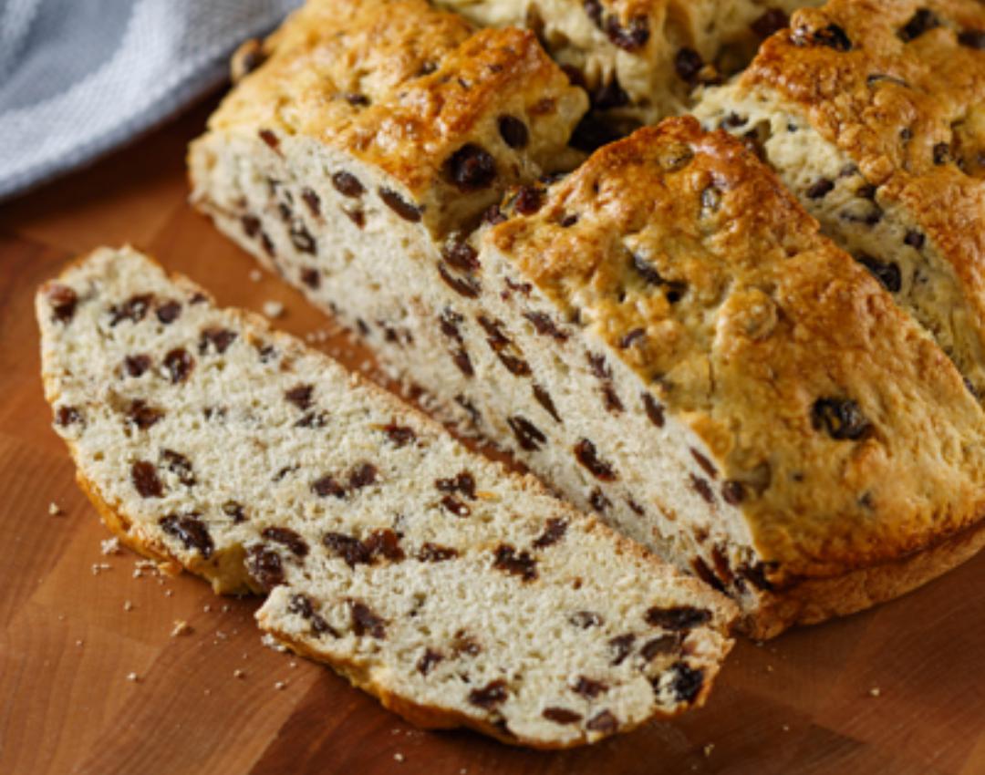 Irish Soda Bread with Chocolate | NESTLÉ® TOLL HOUSE®