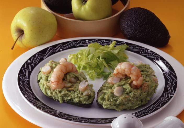 Aguacates con gambas