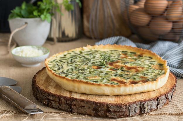 Tarta de espárragos y queso de cabra