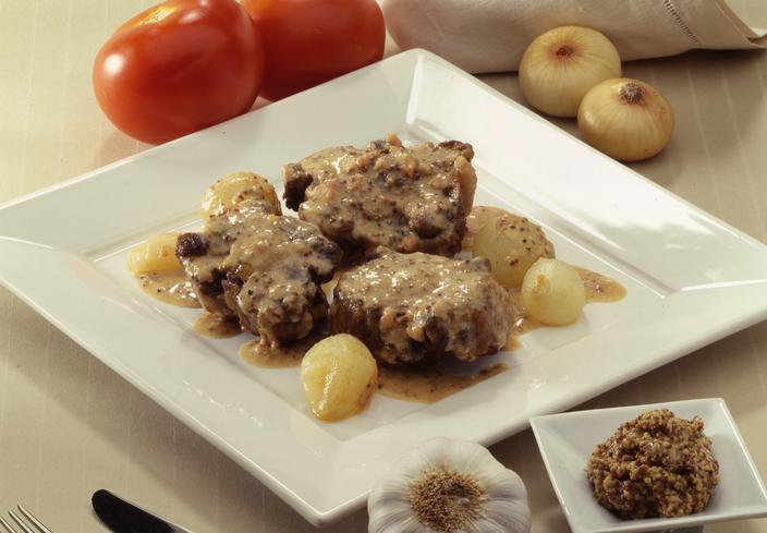 Rabo de ternera con salsa de mostaza