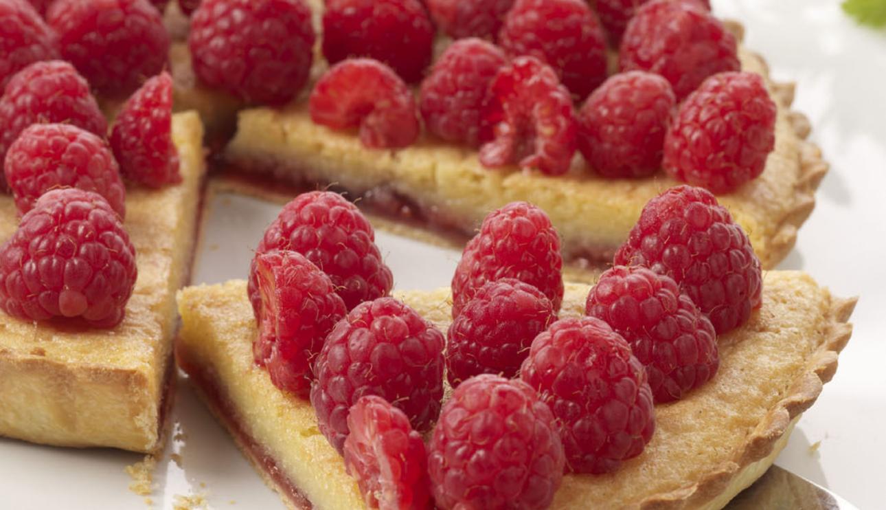 Tarta de almendras y frambuesa