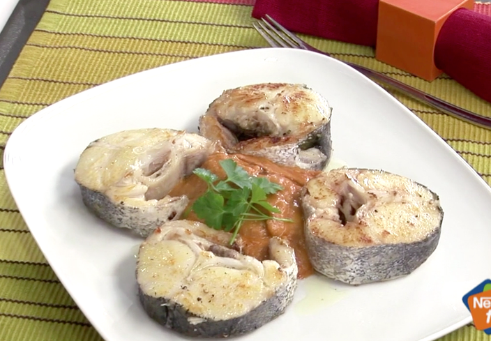 Pescado a la plancha con salsa de verduras