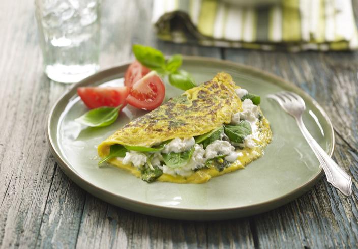 Tortilla de espinacas y queso fresco