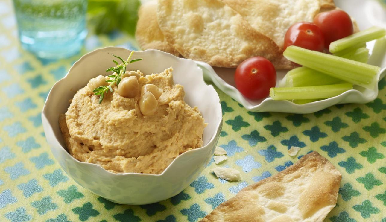 Hummus de garbanzos con obleas