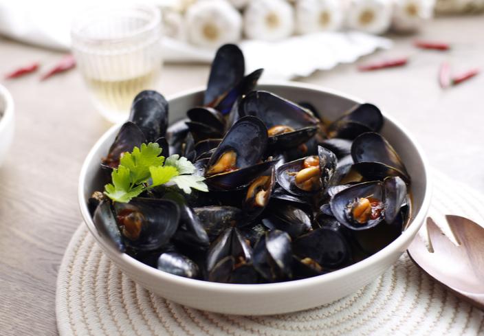 Mejillones picantes con tomate