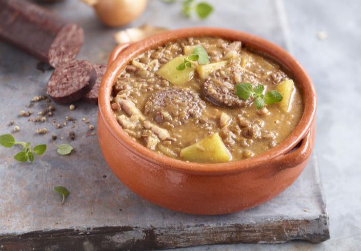 Lentejas guisadas con orégano