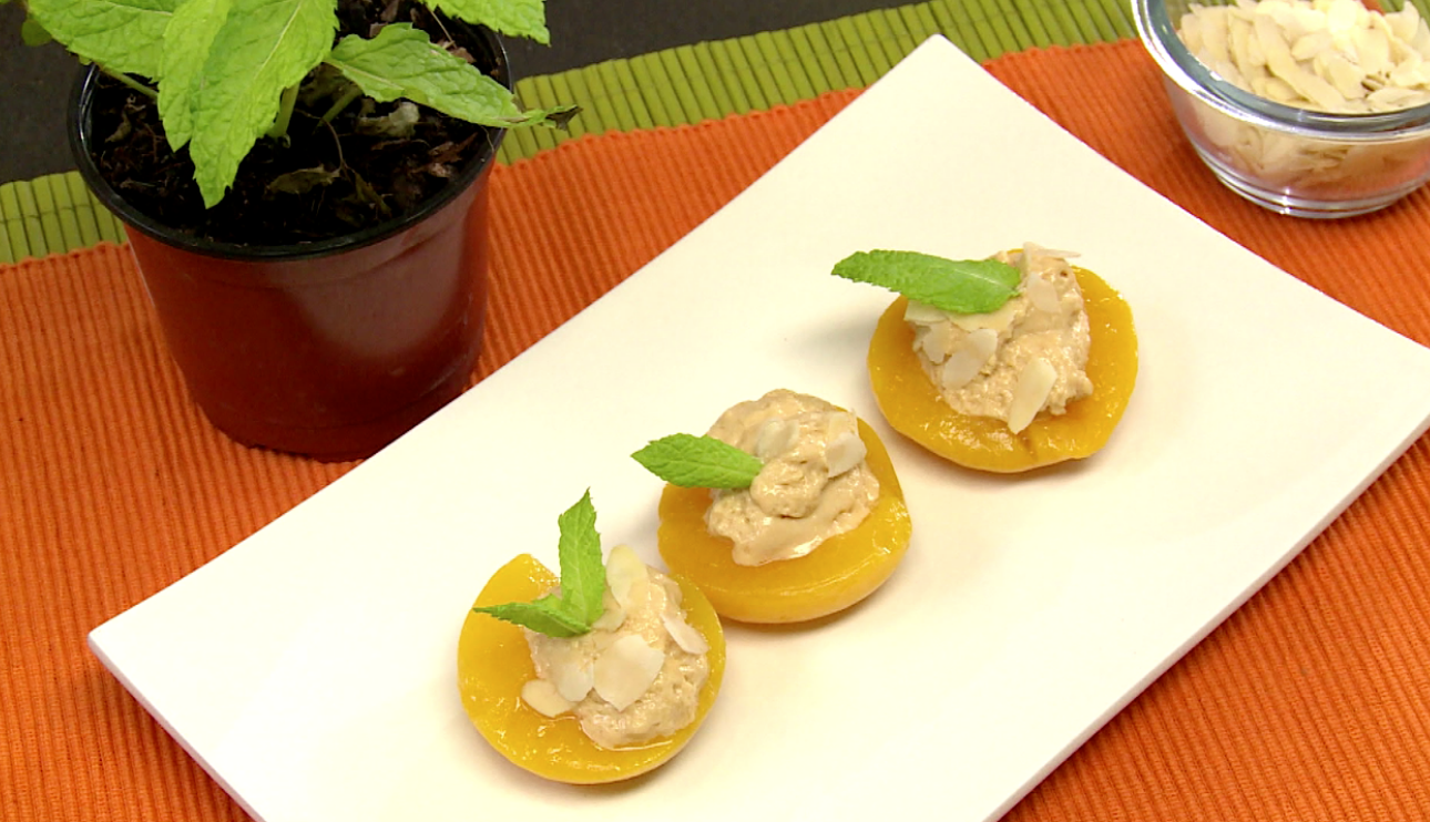 Melocotones con mousse de Dulce de Leche