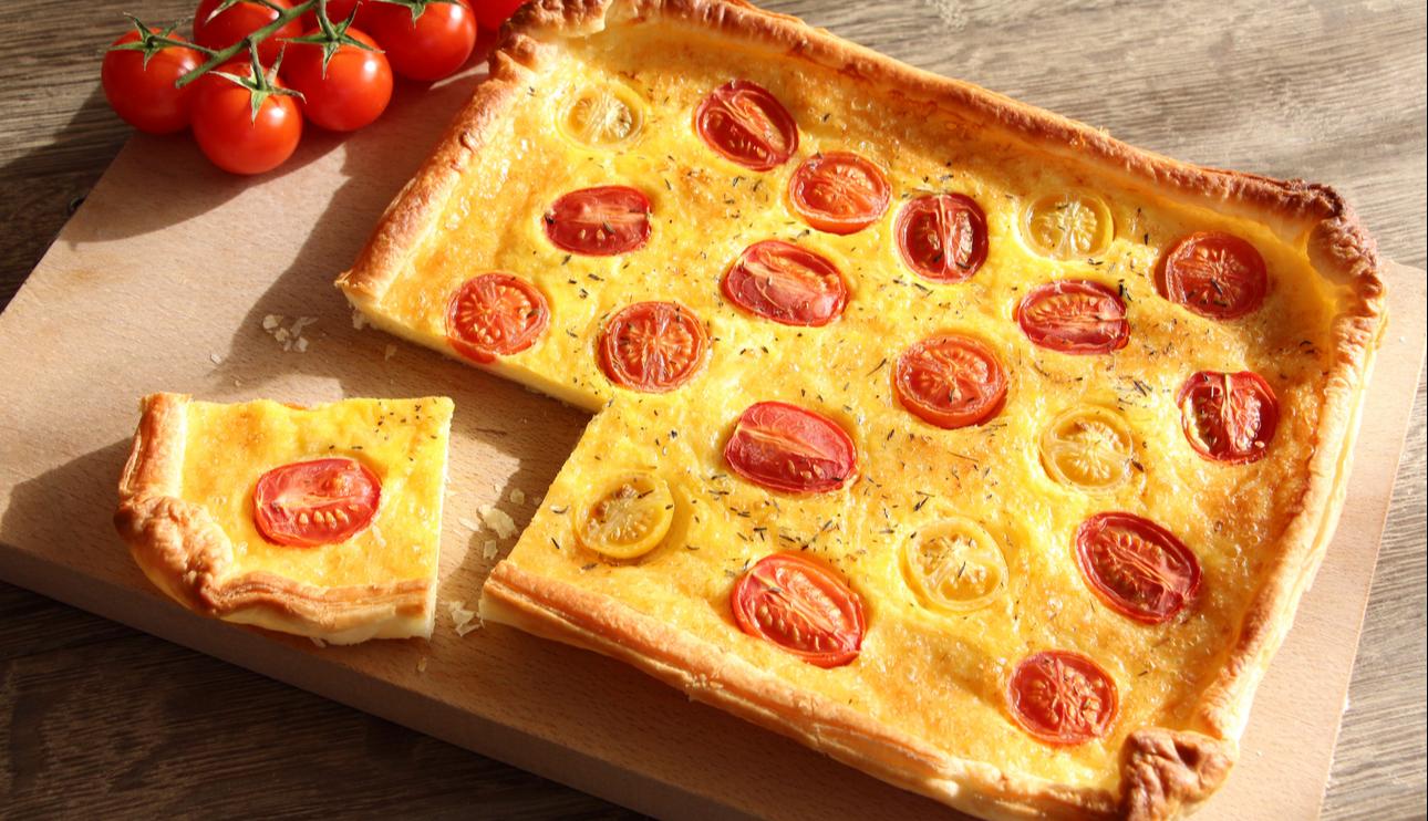 Tarta de tomate, queso y tomillo