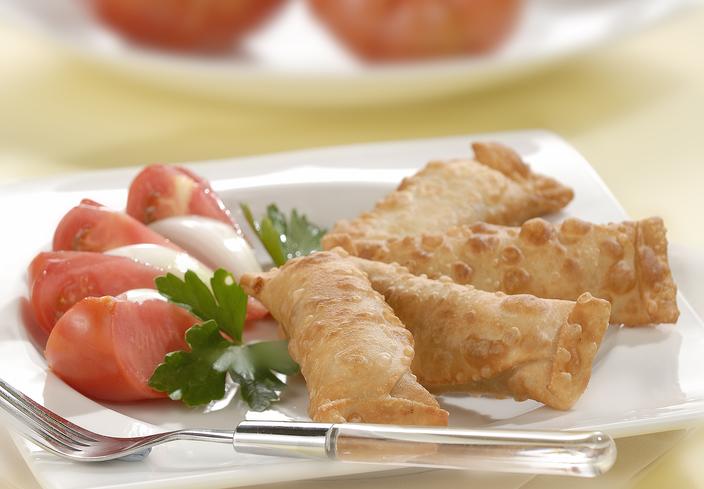 Rollitos de piquillo y atún