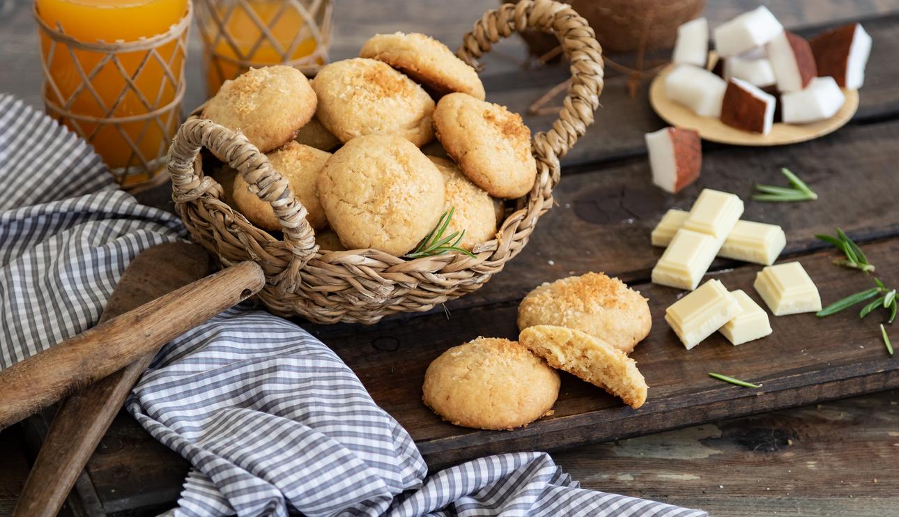 Galletas de coco y chocolate blanco