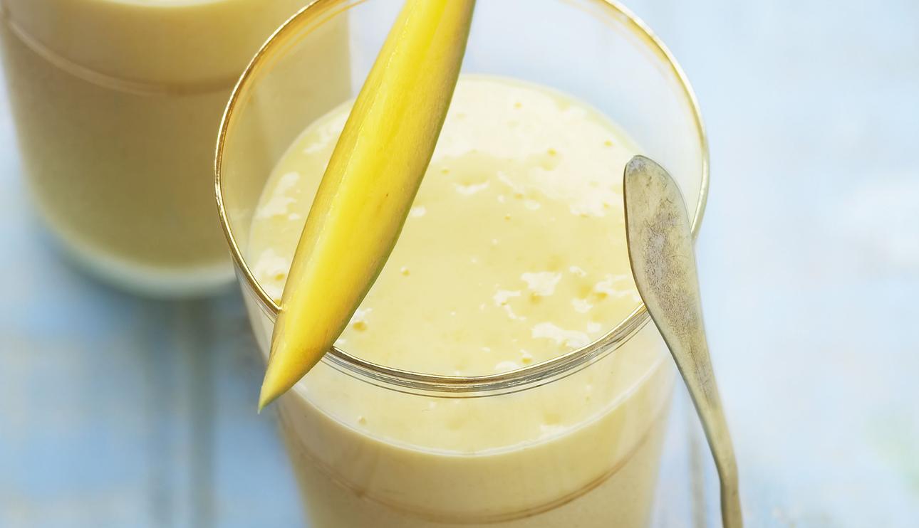 Mango lassi