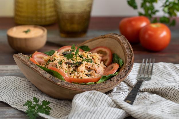 Ensalada de arroz y atún