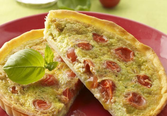 Quiche de tomates y pesto