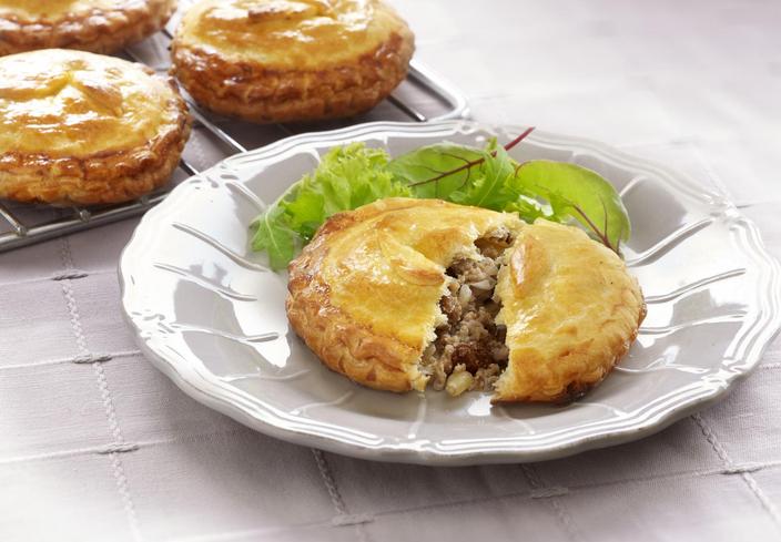 Pasteles de hojaldre relleno de cordero y especias
