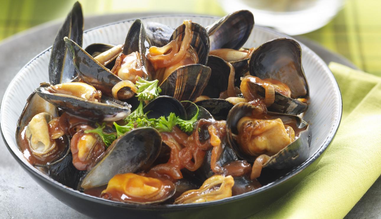 Mejillones al vino blanco