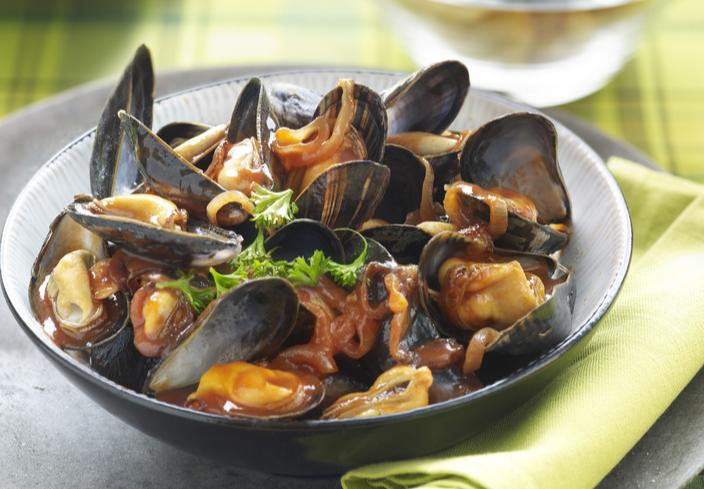 Mejillones al vino blanco