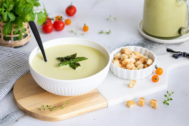 Crema de espárragos casera