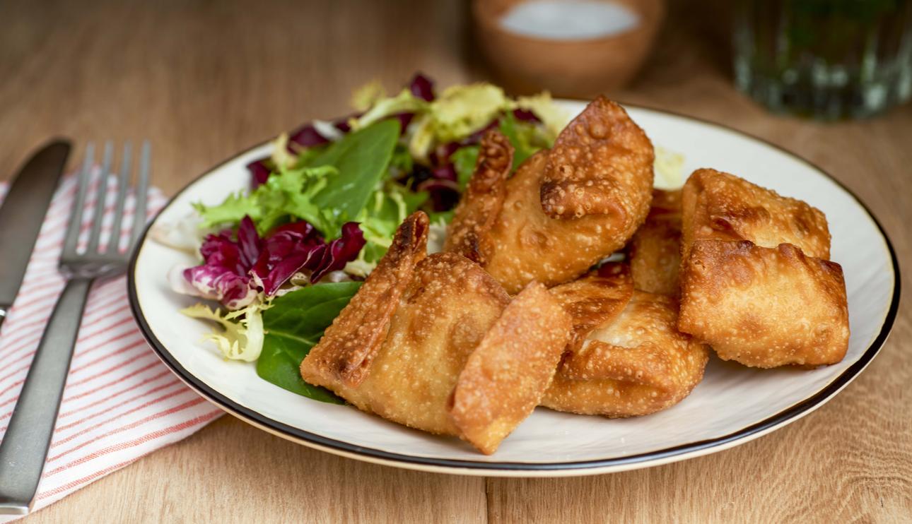 Bombones de pollo a las finas hierbas