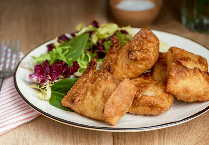 Bombones de pollo a las finas hierbas