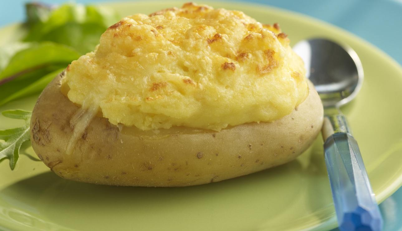 Patatas asadas con queso