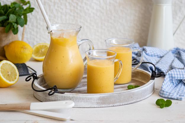 Batido de mango y plátano