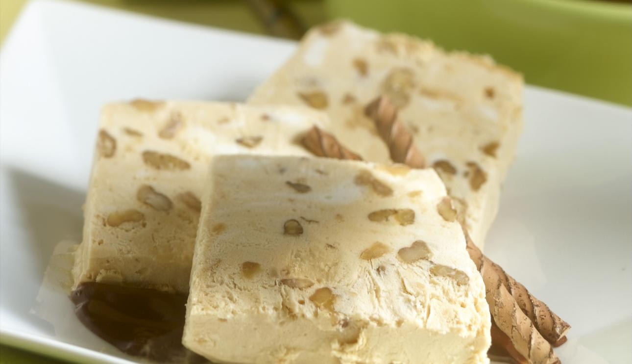 Helado de Dulce de Leche con nueces