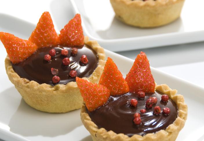Tartaletas de chocolate con fresas