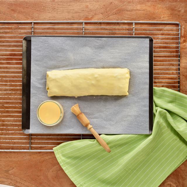 Strudel de manzana, nueces y pasas