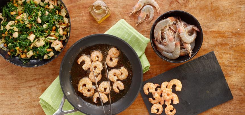 Empanada de espinacas y gambas