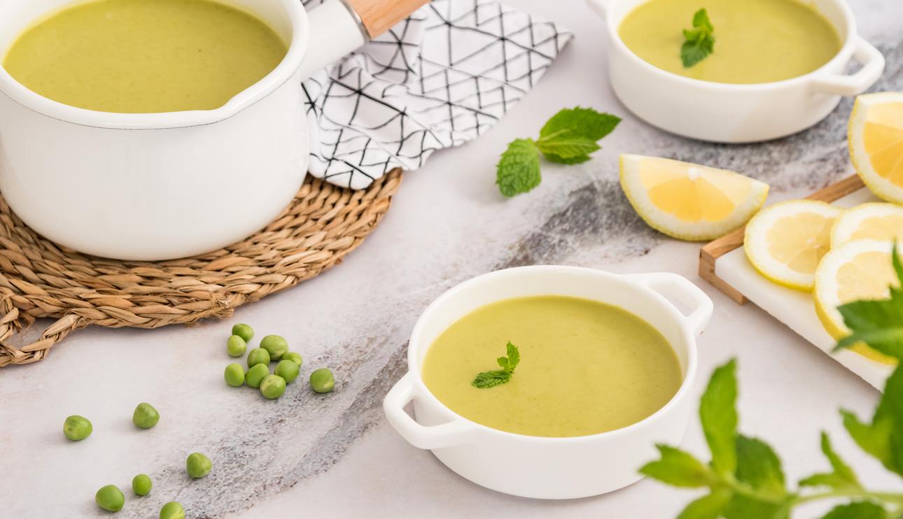 Crema fría de guisantes al limón