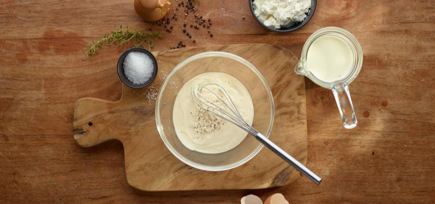 Tarta de hojaldre rellena de berenjenas y requesón